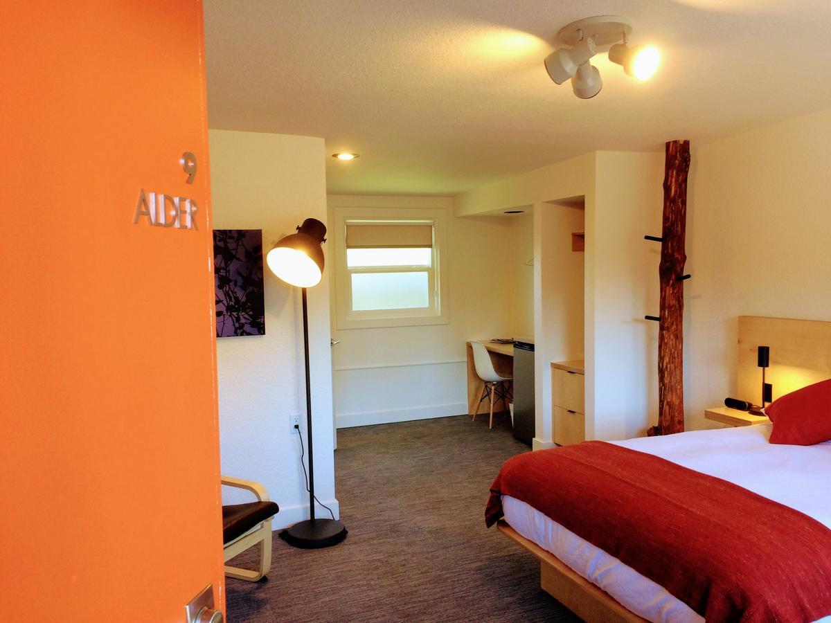 Heliotrope Motel Bellingham